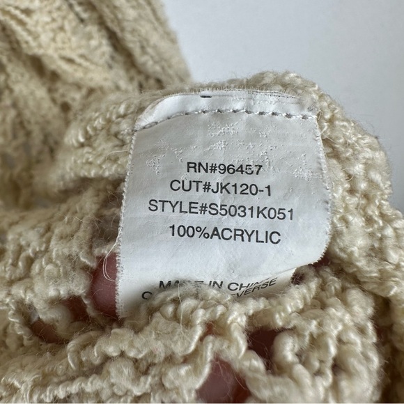 Eyeshadow Open Weave Crochet Lightweight Sweater Boho - Picture 5 of 7